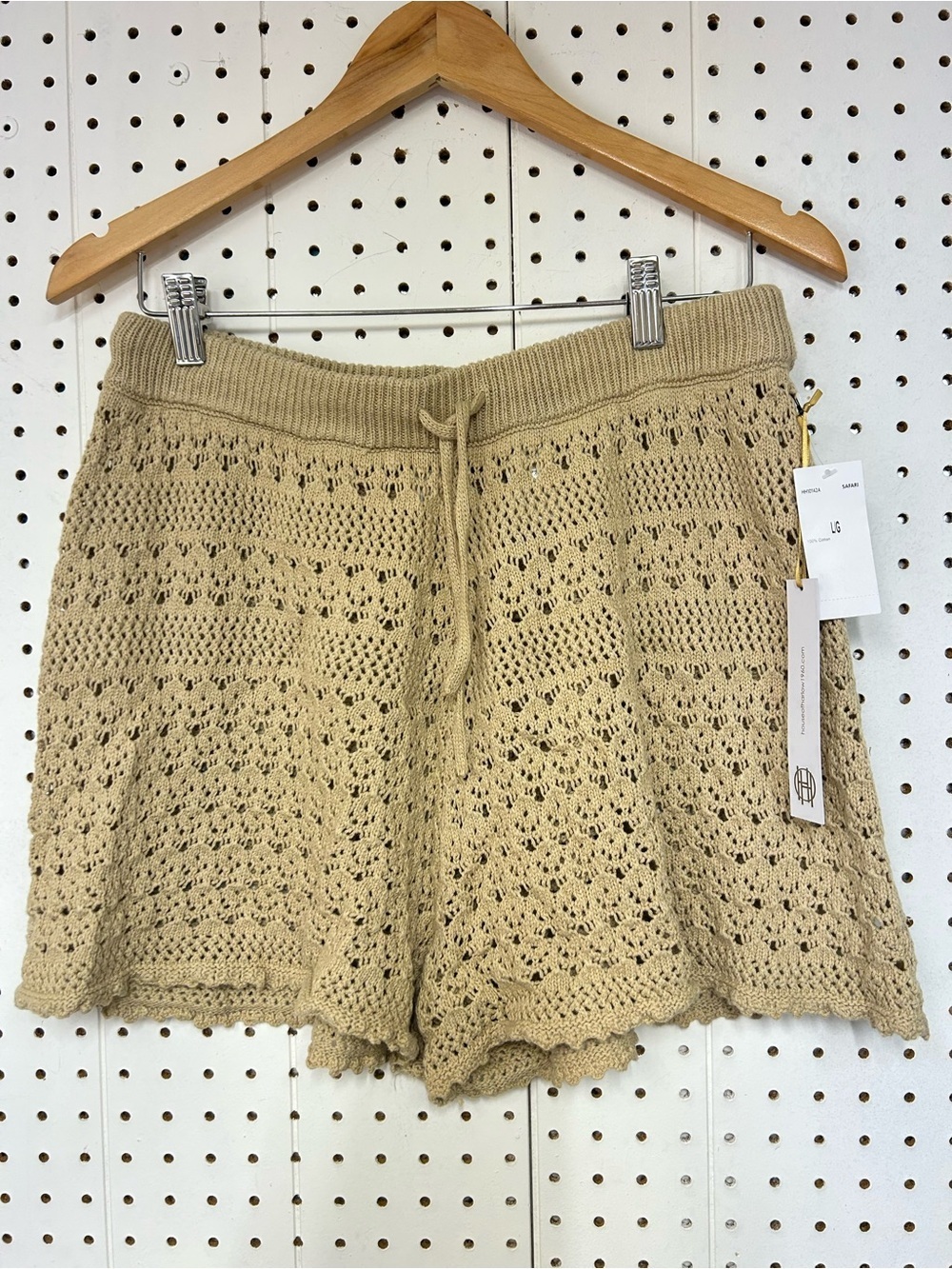 House of Harlow 1960 Beige Crochet Knit Shorts